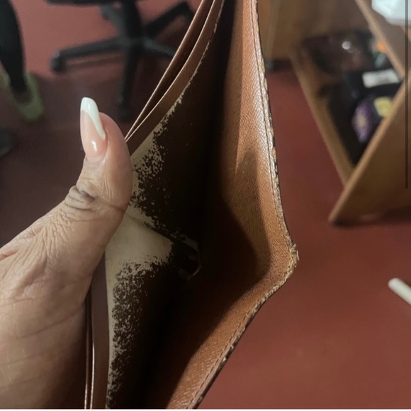 Louis Vuitton men wallet - Picture 3 of 4